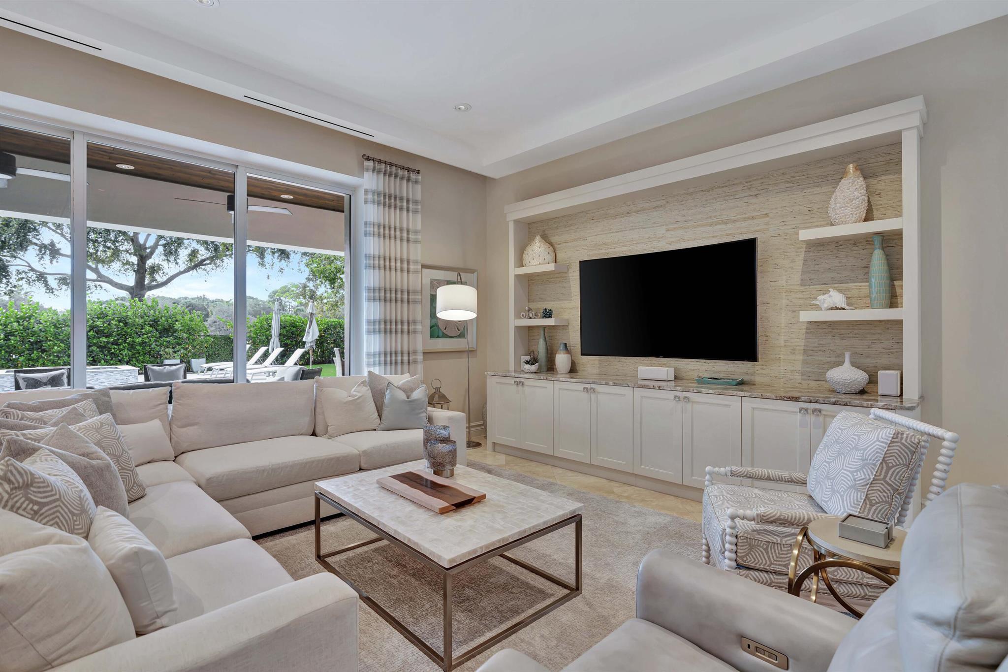 OLD PALM 2 - Residential