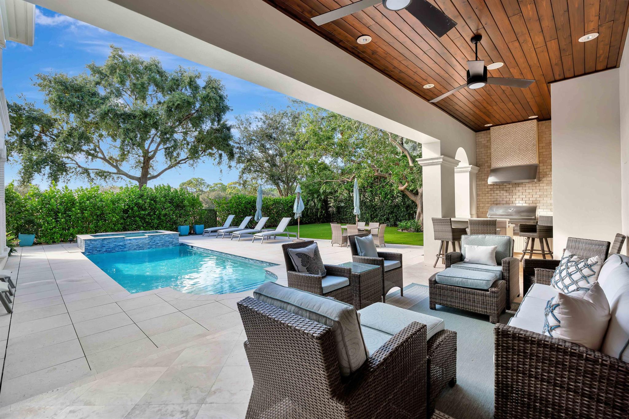 OLD PALM 2 - Residential