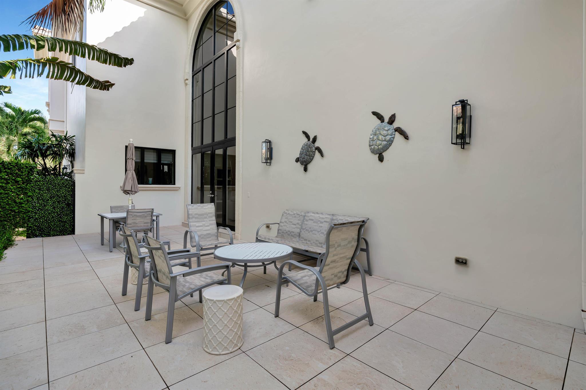 OLD PALM 2 - Residential