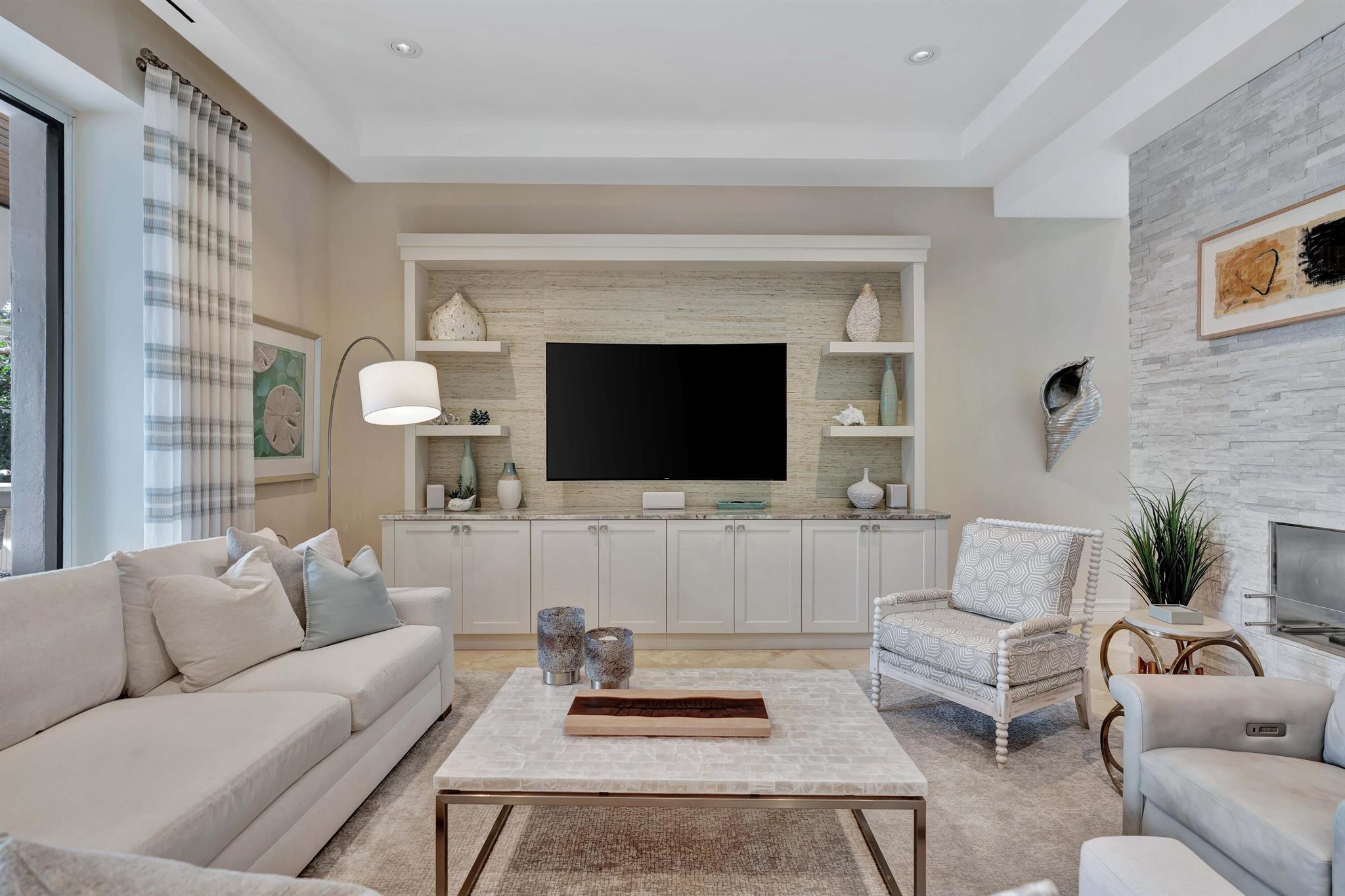 OLD PALM 2 - Residential