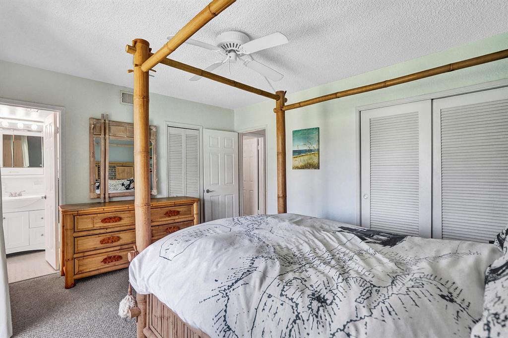 LIGHTHOUSE POINT GARDENS NORTH - Residential