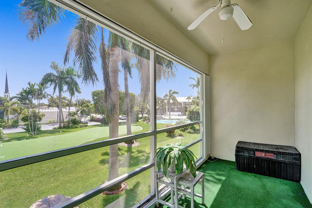 LIGHTHOUSE POINT GARDENS NORTH - Residential