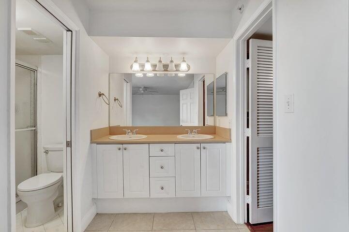 LAKESIDE CONDOMINIUM - Residential Lease