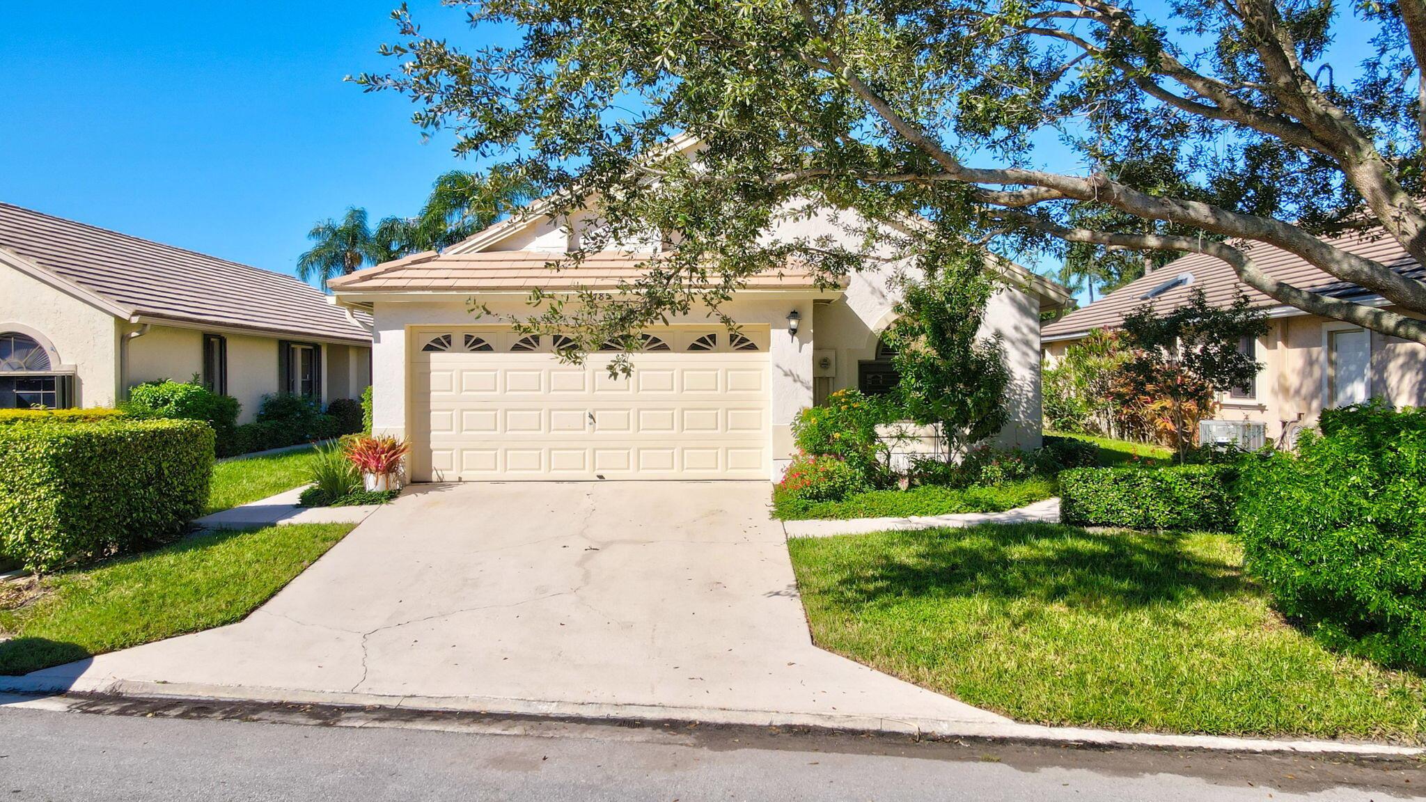 4785 Brighton Lakes Boulevard