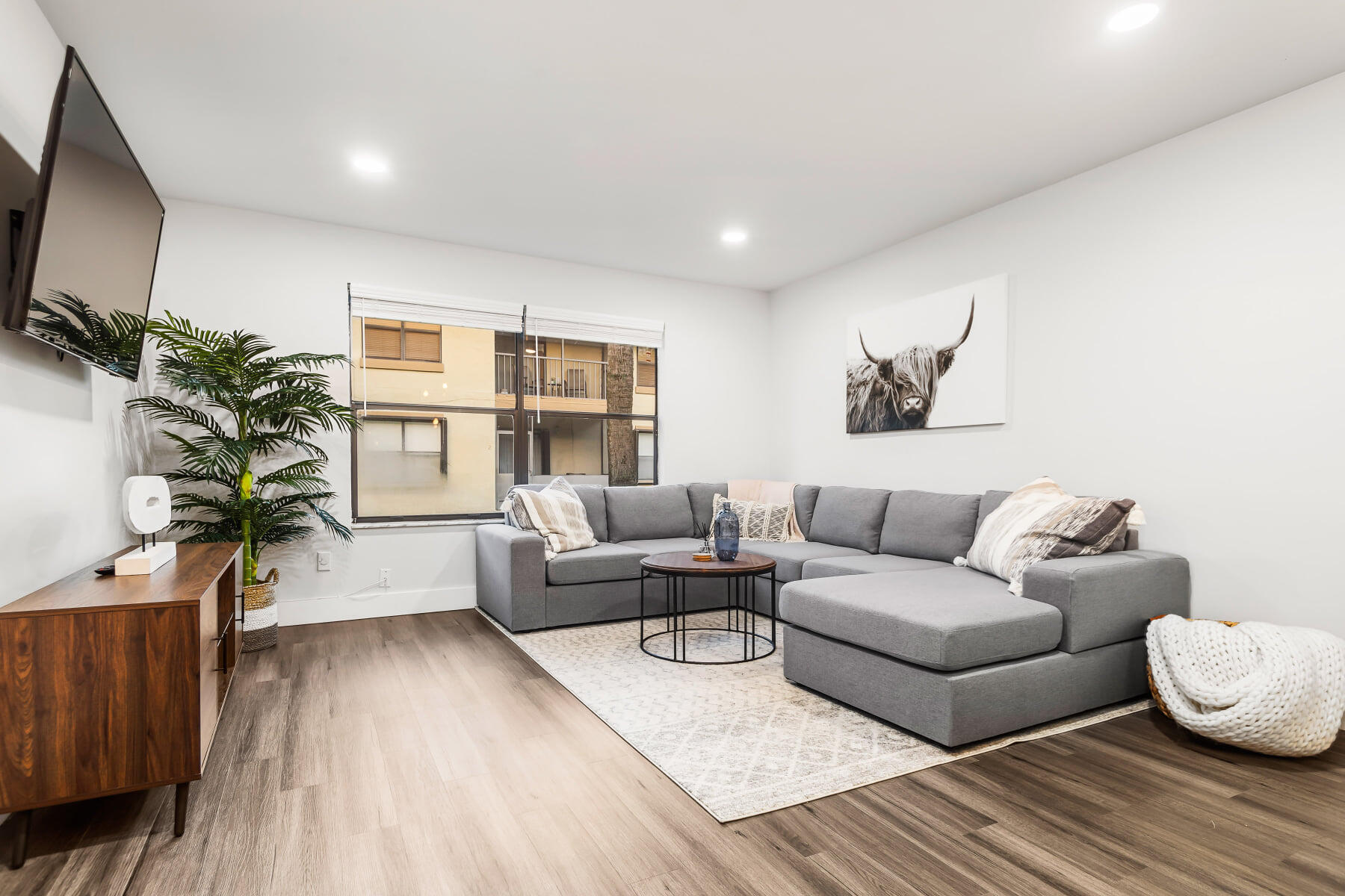 SHEFFIELD WOODS AT WELLINGTON CONDO - Residential