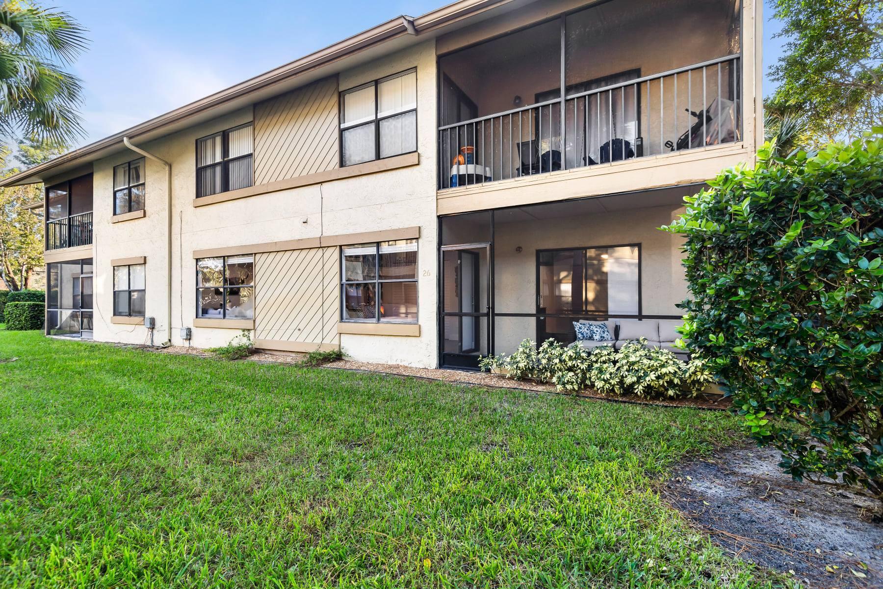 SHEFFIELD WOODS AT WELLINGTON CONDO - Residential