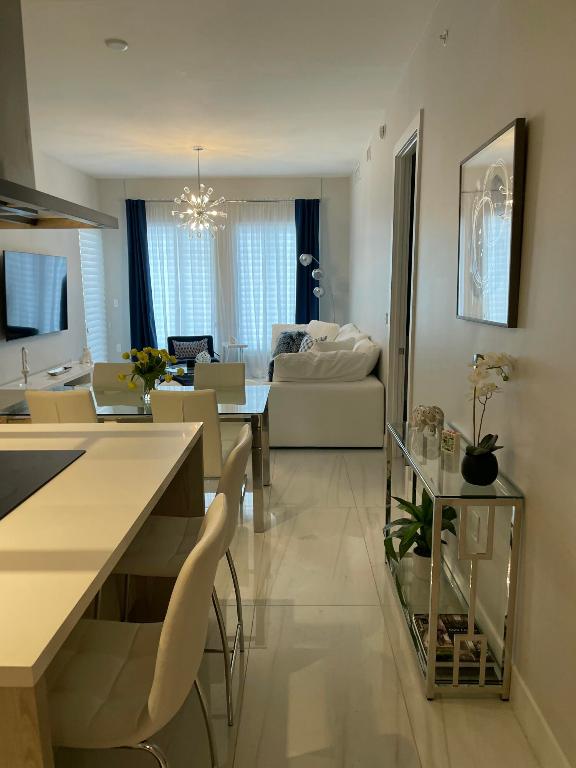 155 E Boca Raton Road 313