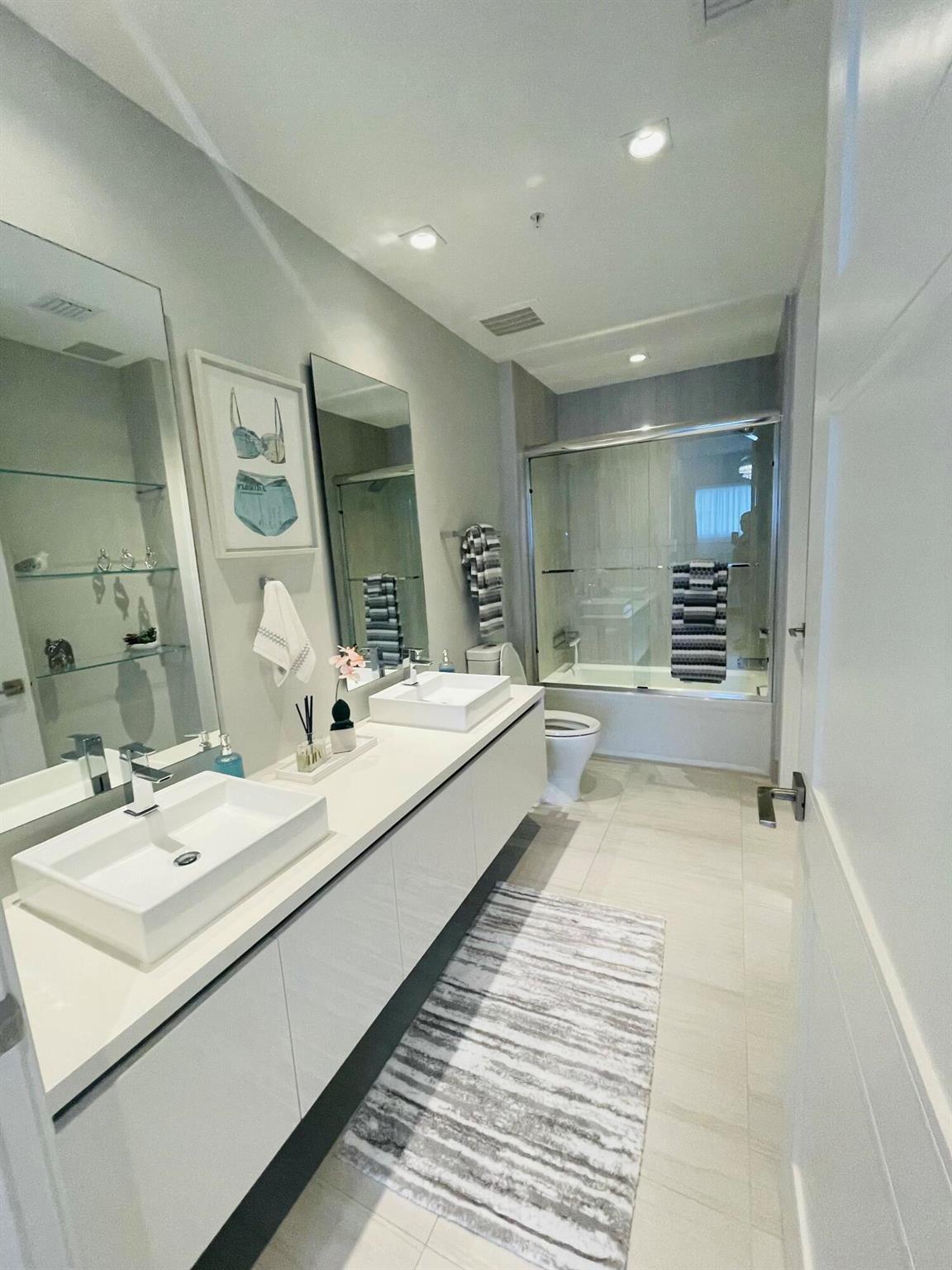 TOWER 155 - Residential