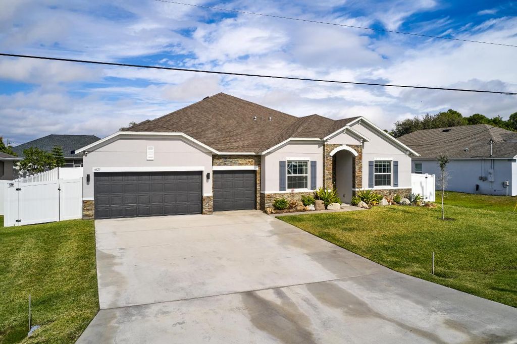 Photo of 6125 NW Drophy Avenue, Port Saint Lucie, FL 34986 (MLS # R11152787)