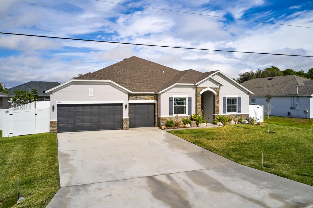 Photo of 6125 NW Drophy Avenue, Port Saint Lucie, FL 34986 (MLS # R11152787)