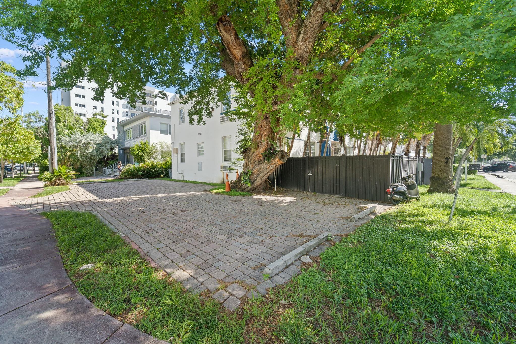 Bay View Sub - Residential Lease