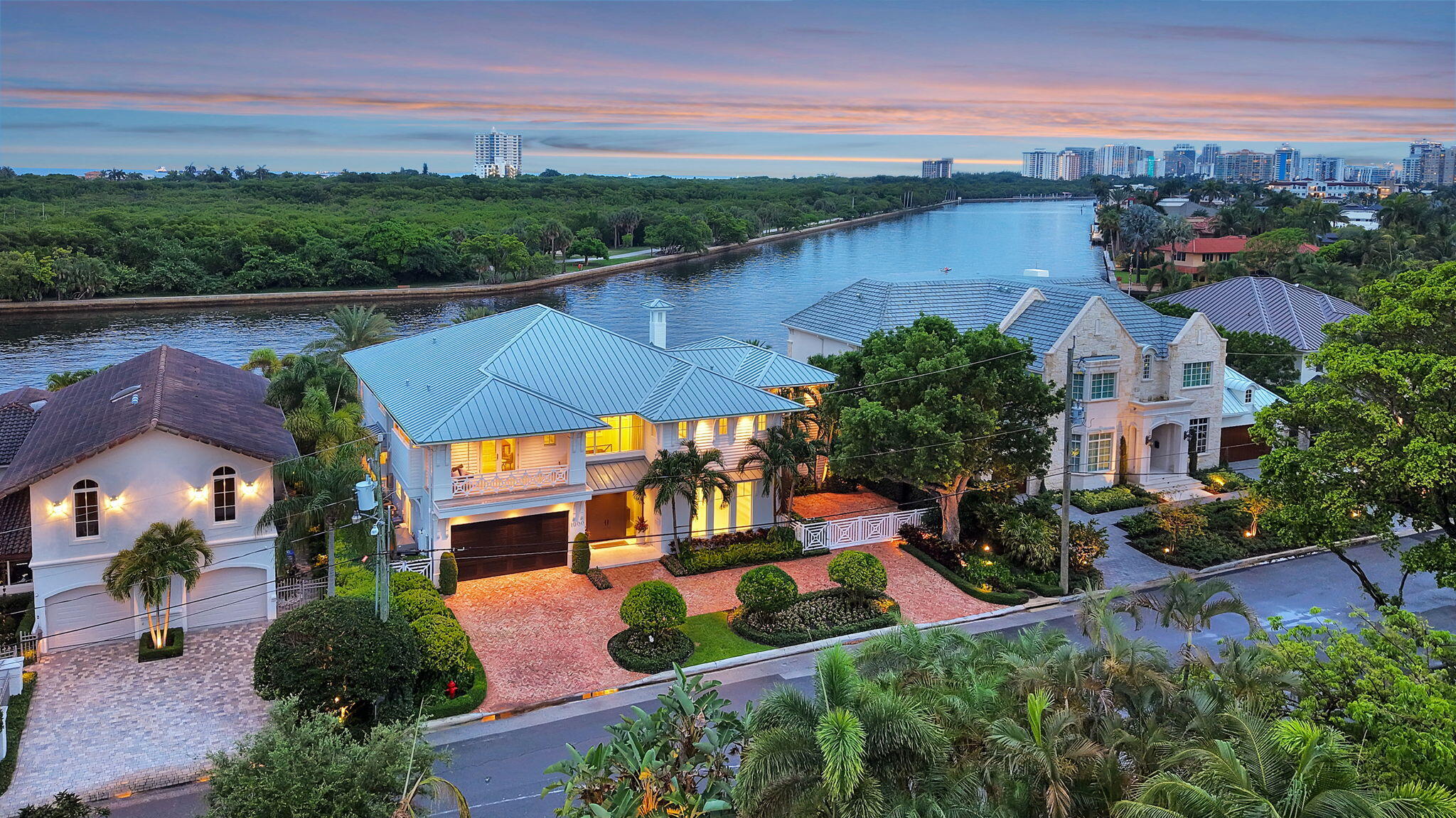 1900 Intracoastal Drive