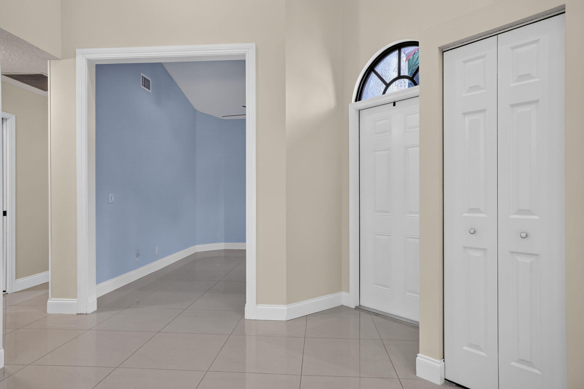 7548 Lexington Club Boulevard Apt A