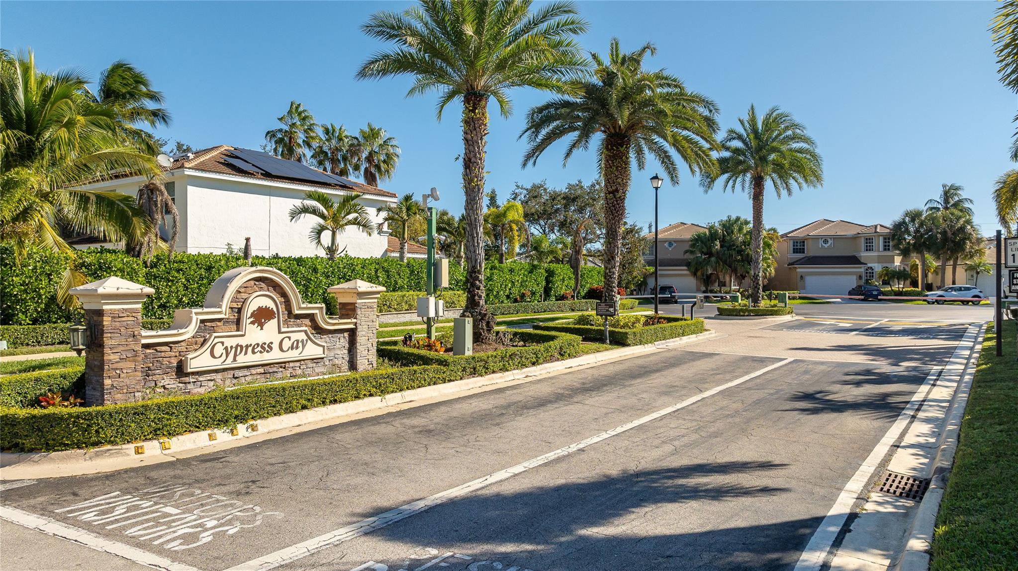 CYPRESS CAY EAST - Residential