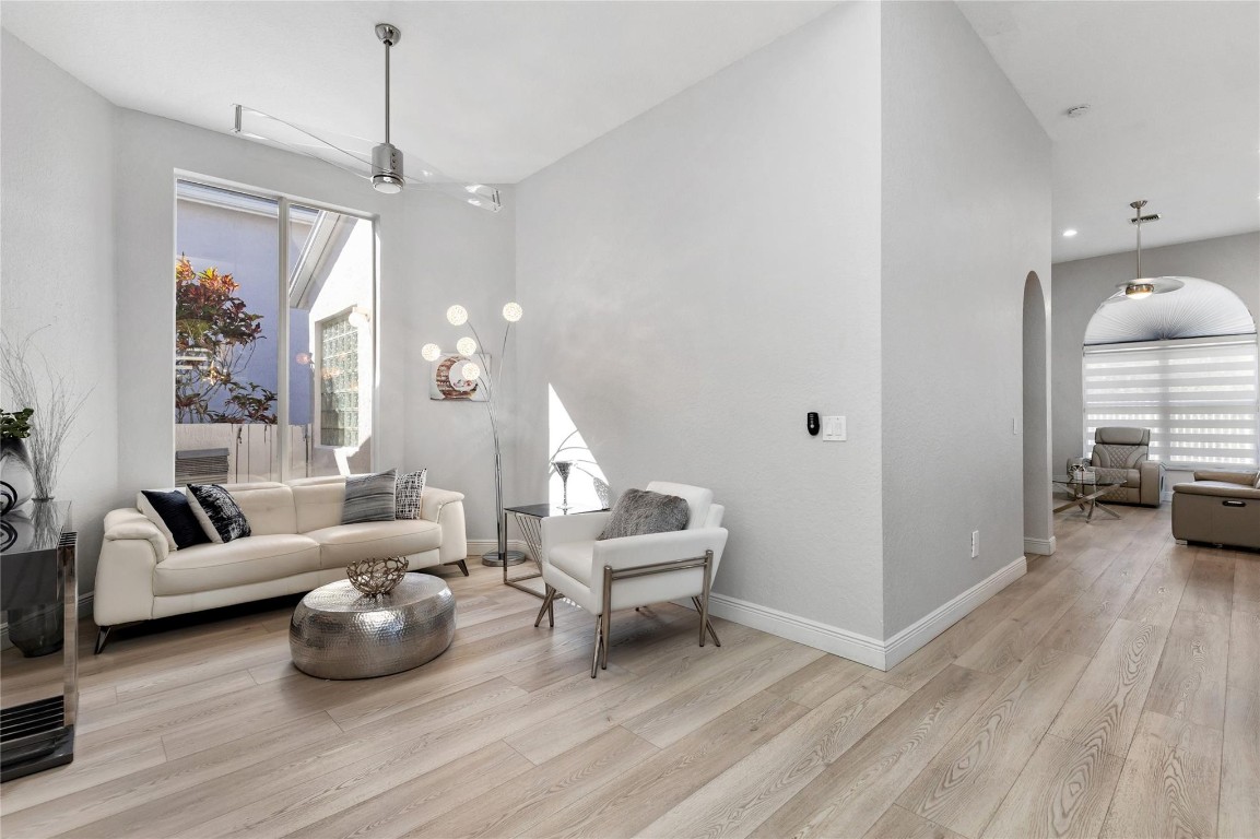 CYPRESS CAY EAST - Residential