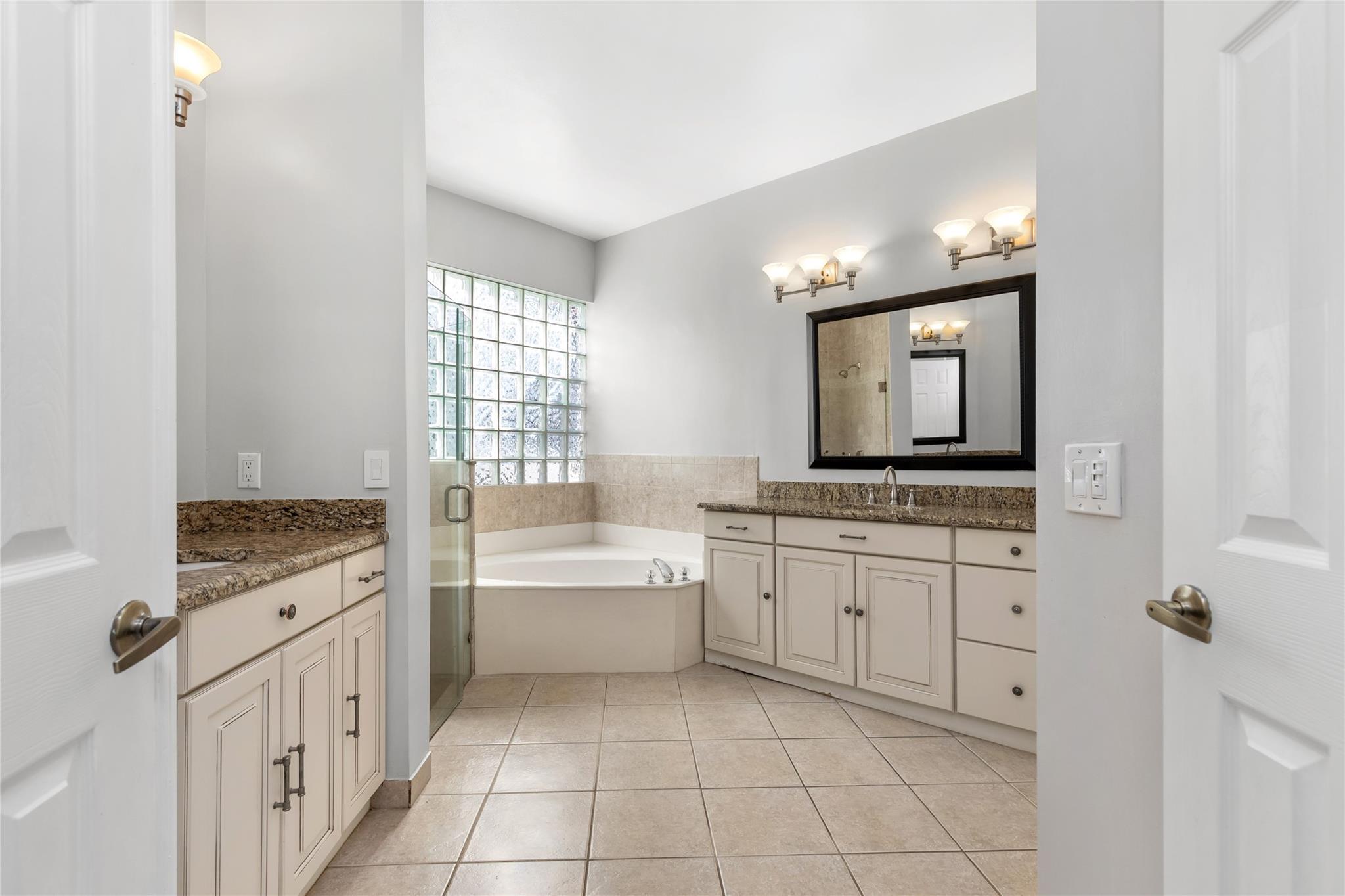 CYPRESS CAY EAST - Residential