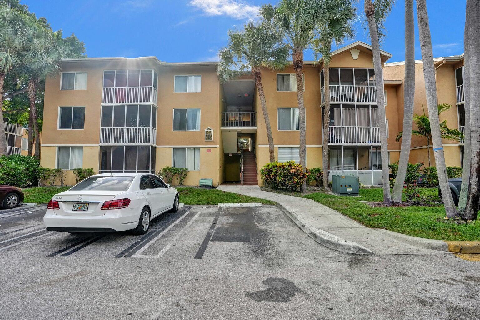 4015 W McNab Road D204