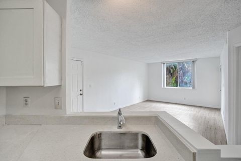 Tiny photo for 4015 W McNab Road #D204, Pompano Beach, FL 33069 (MLS # B26054073)