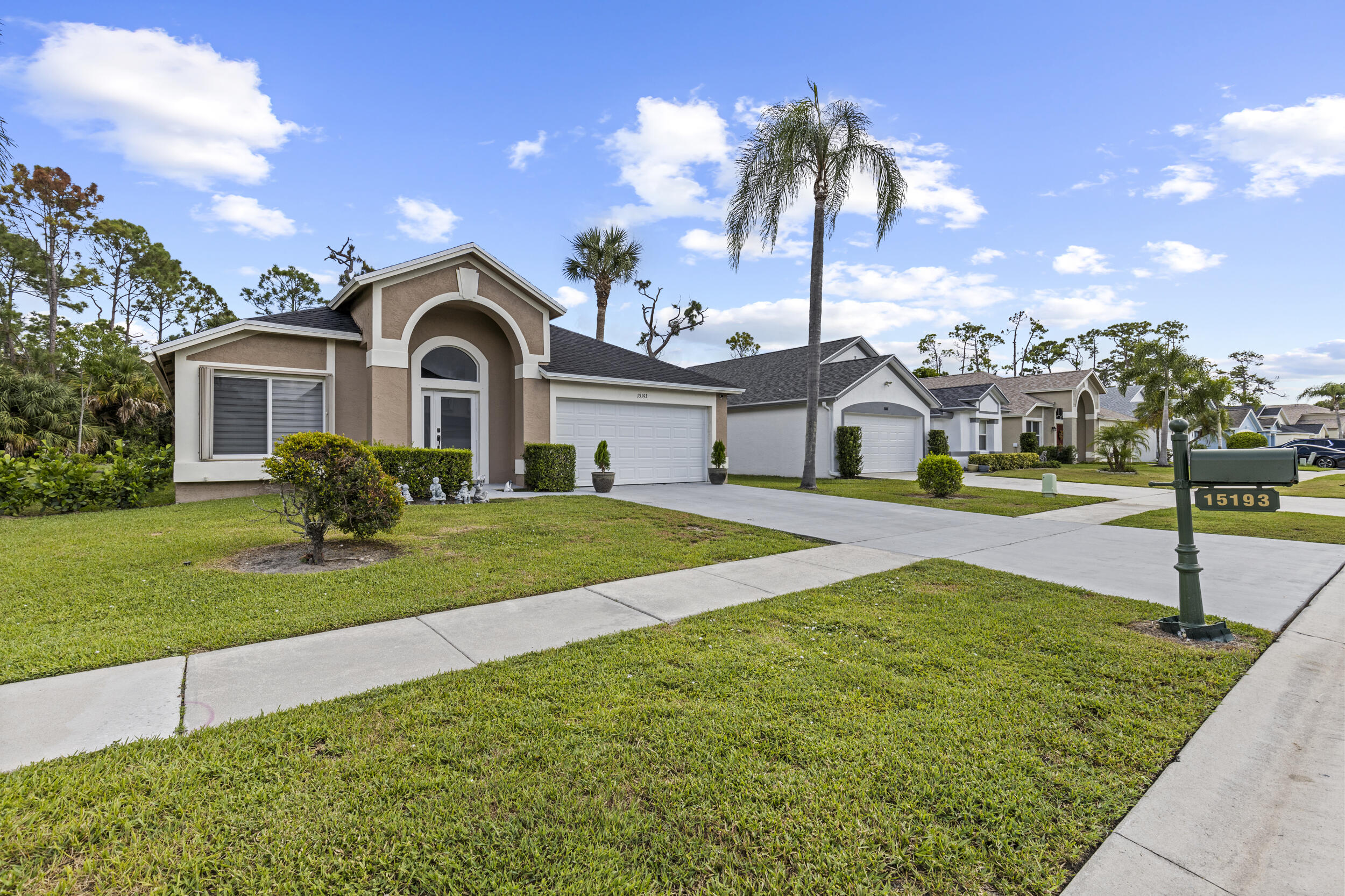 15193 Oak Chase Court