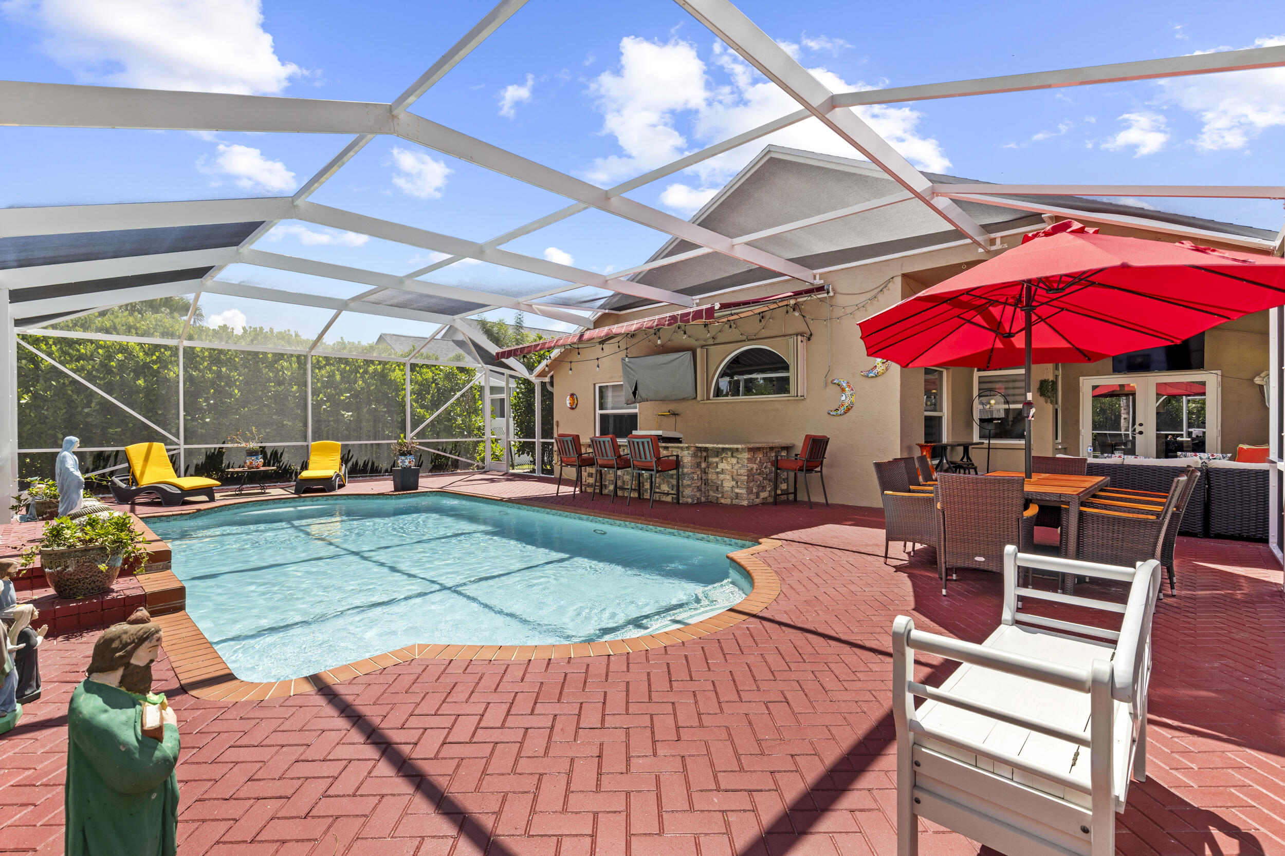 15193 Oak Chase Court