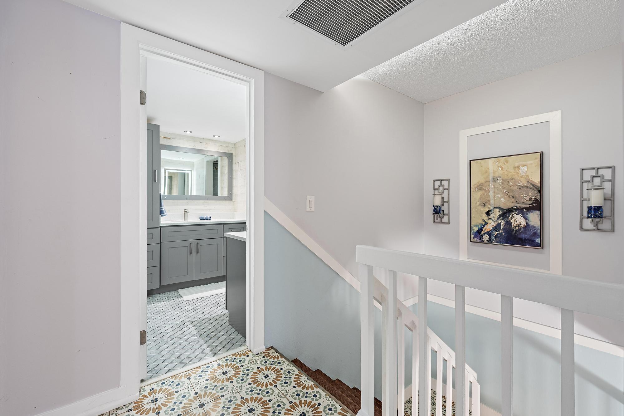 MERIDIAN PARK - Residential