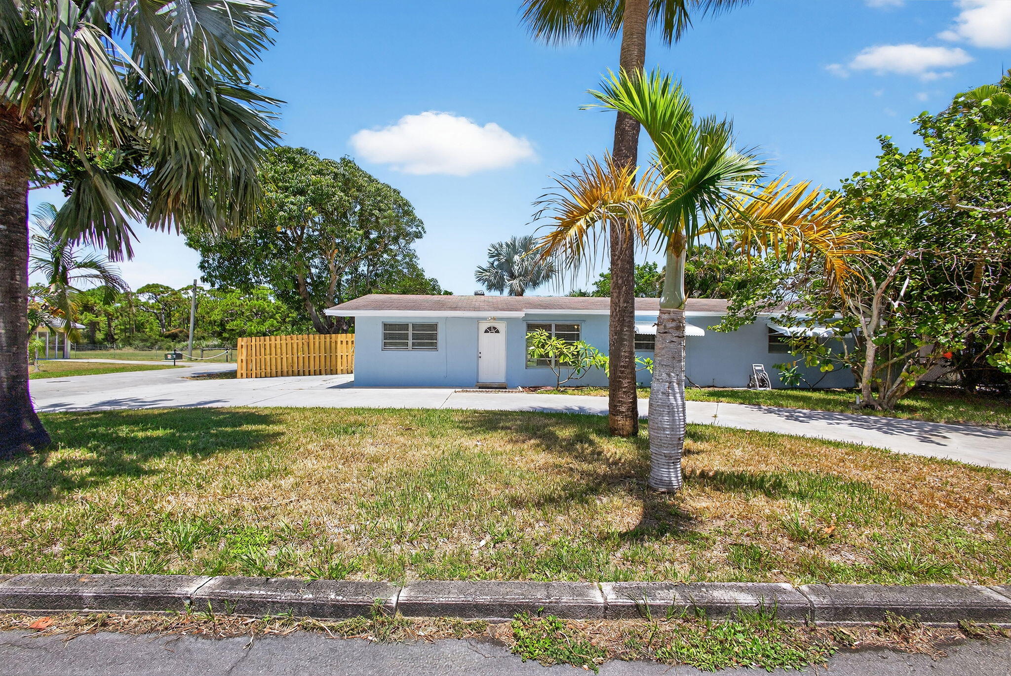 TROPIC VISTA - Residential Lease