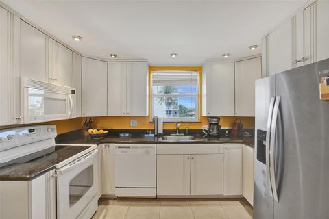 Tiny photo for 1051 Hillsboro Mile #307e, Hillsboro Beach, FL 33062 (MLS # F10501301)