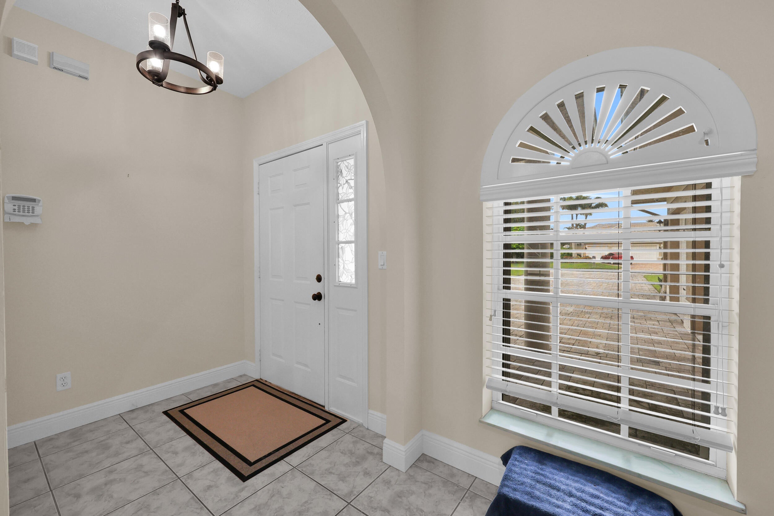 2728 SERENITY Circle S