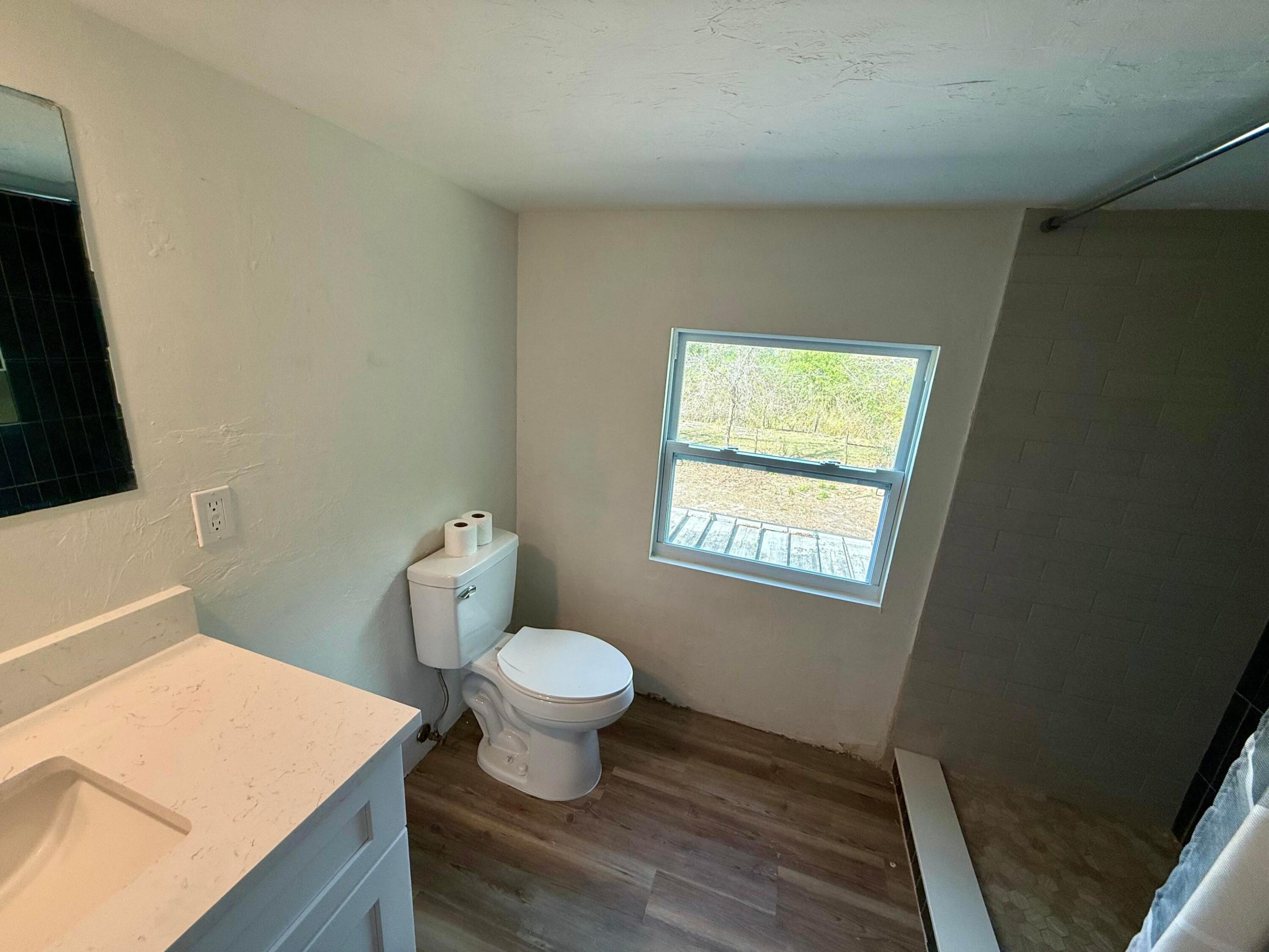 SYLVAN SHORES - Residential