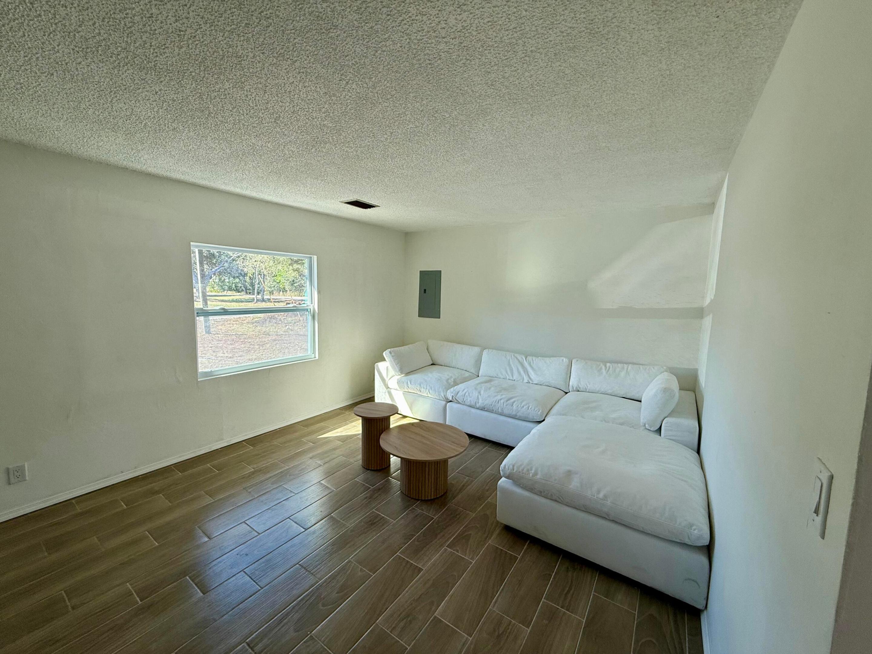 SYLVAN SHORES - Residential