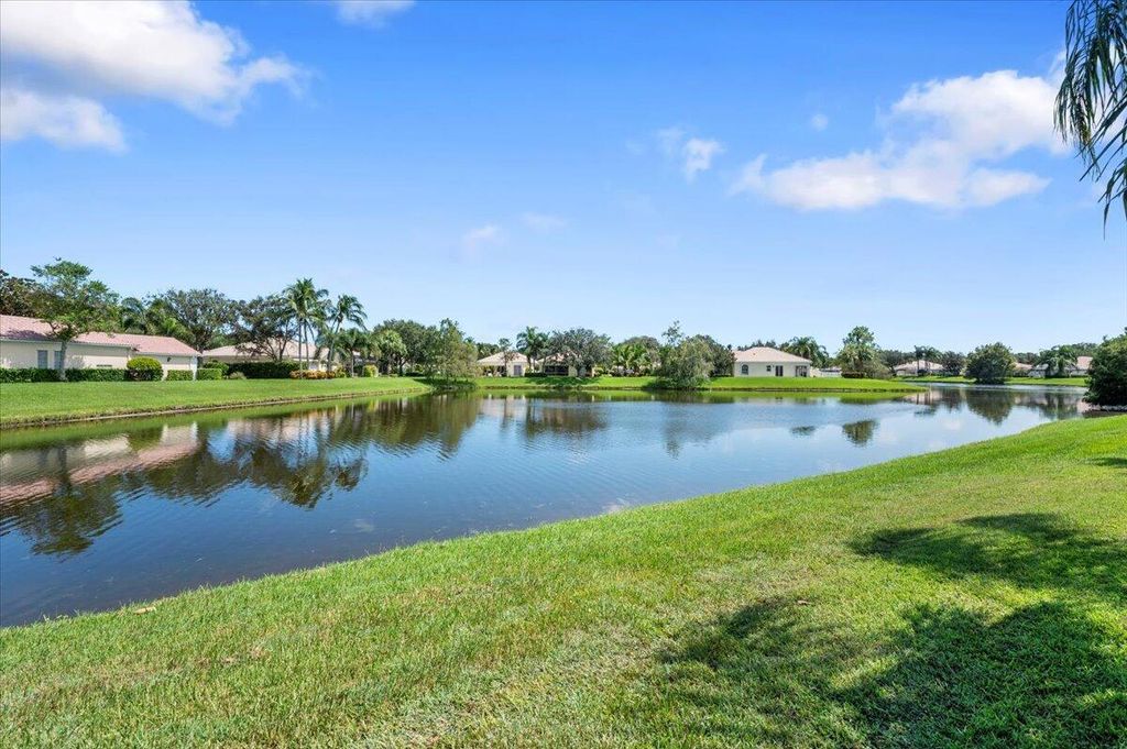 Photo of 651 Hudson Bay Drive, Palm Beach Gardens, FL 33410 (MLS # R11022329)