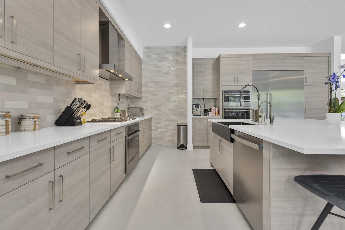 BRIDGES MIZNER PUD BRIDGES SOUTH PLAT SIX - Residential