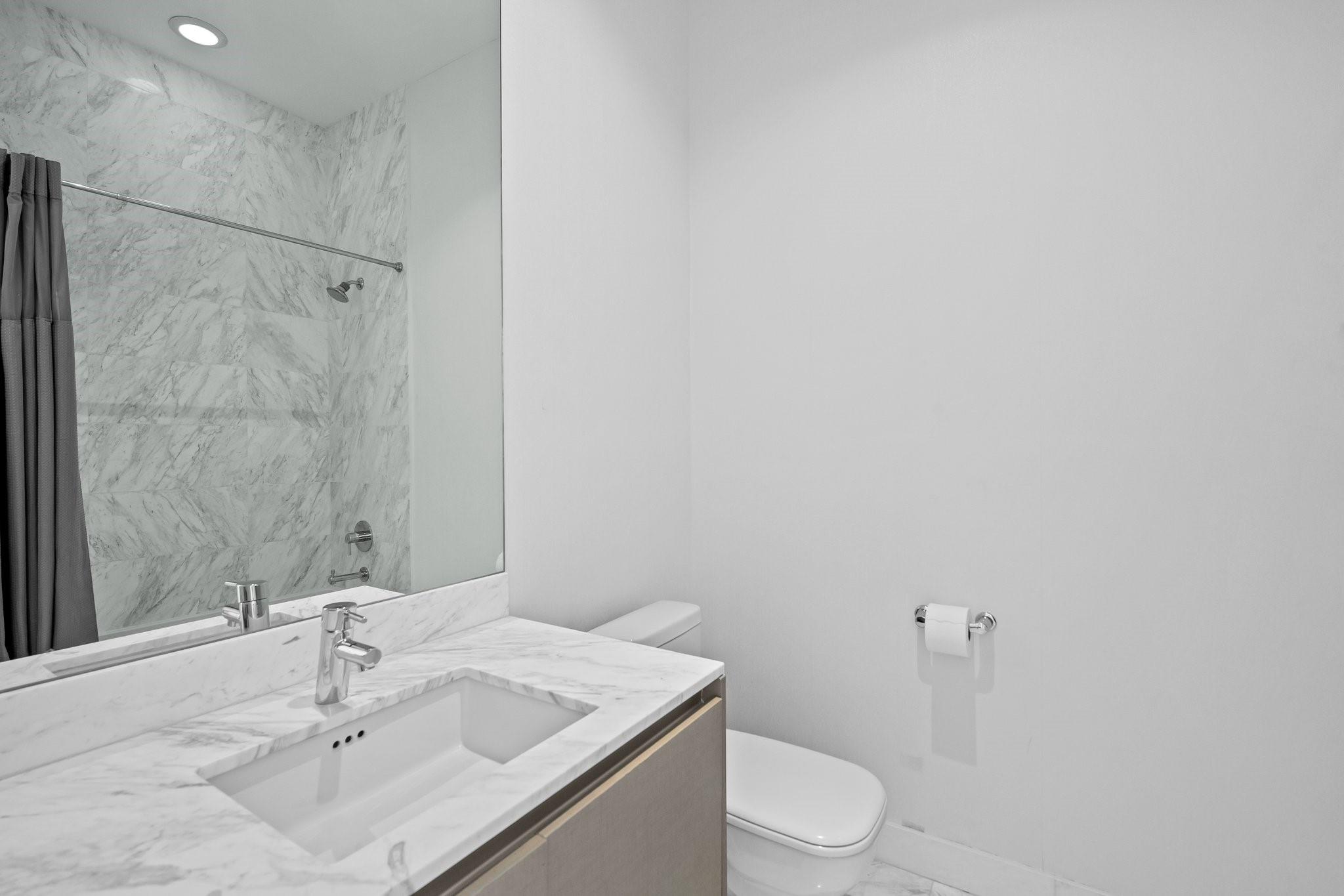 Echo Aventura - Residential