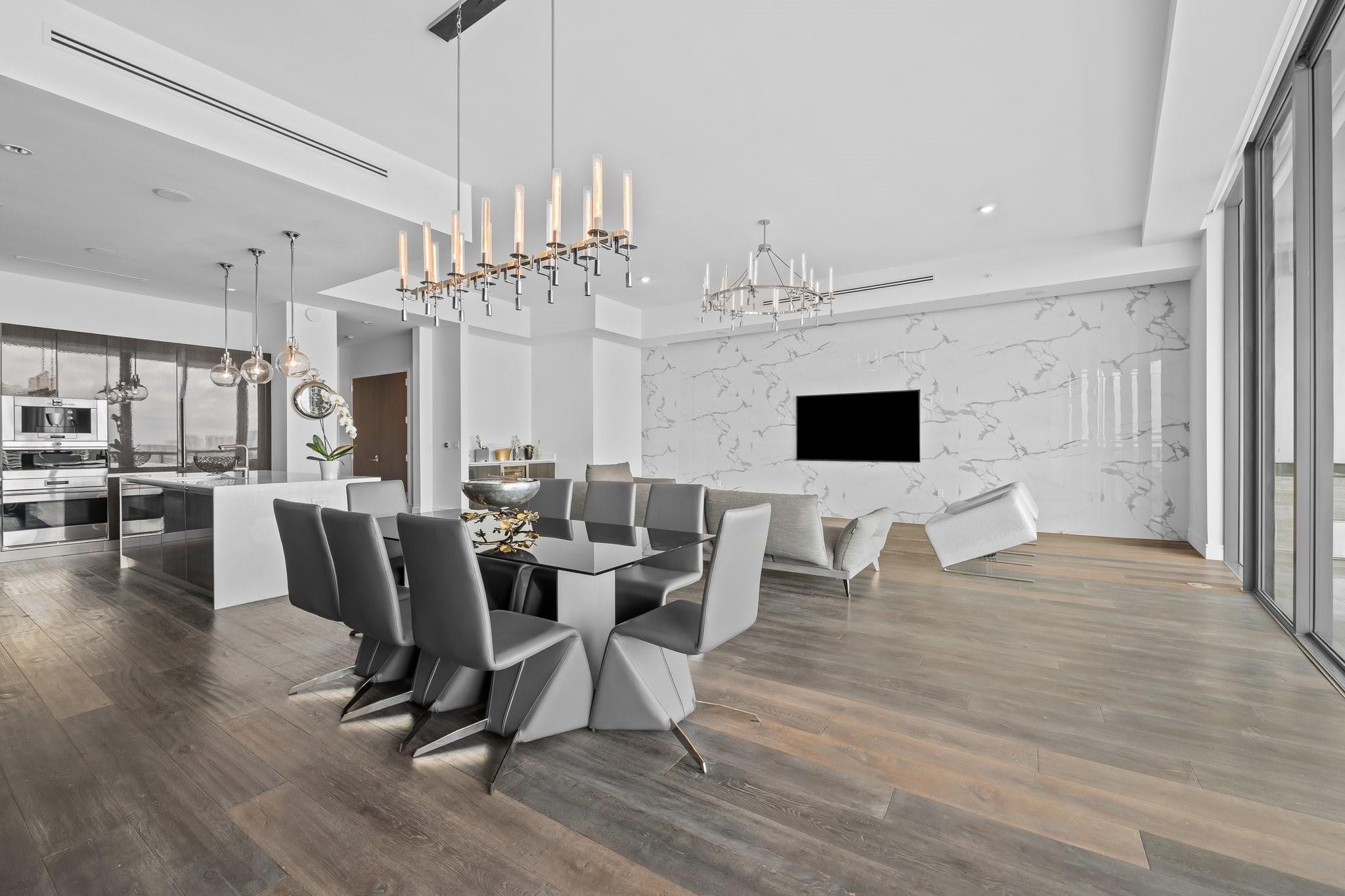 Echo Aventura - Residential