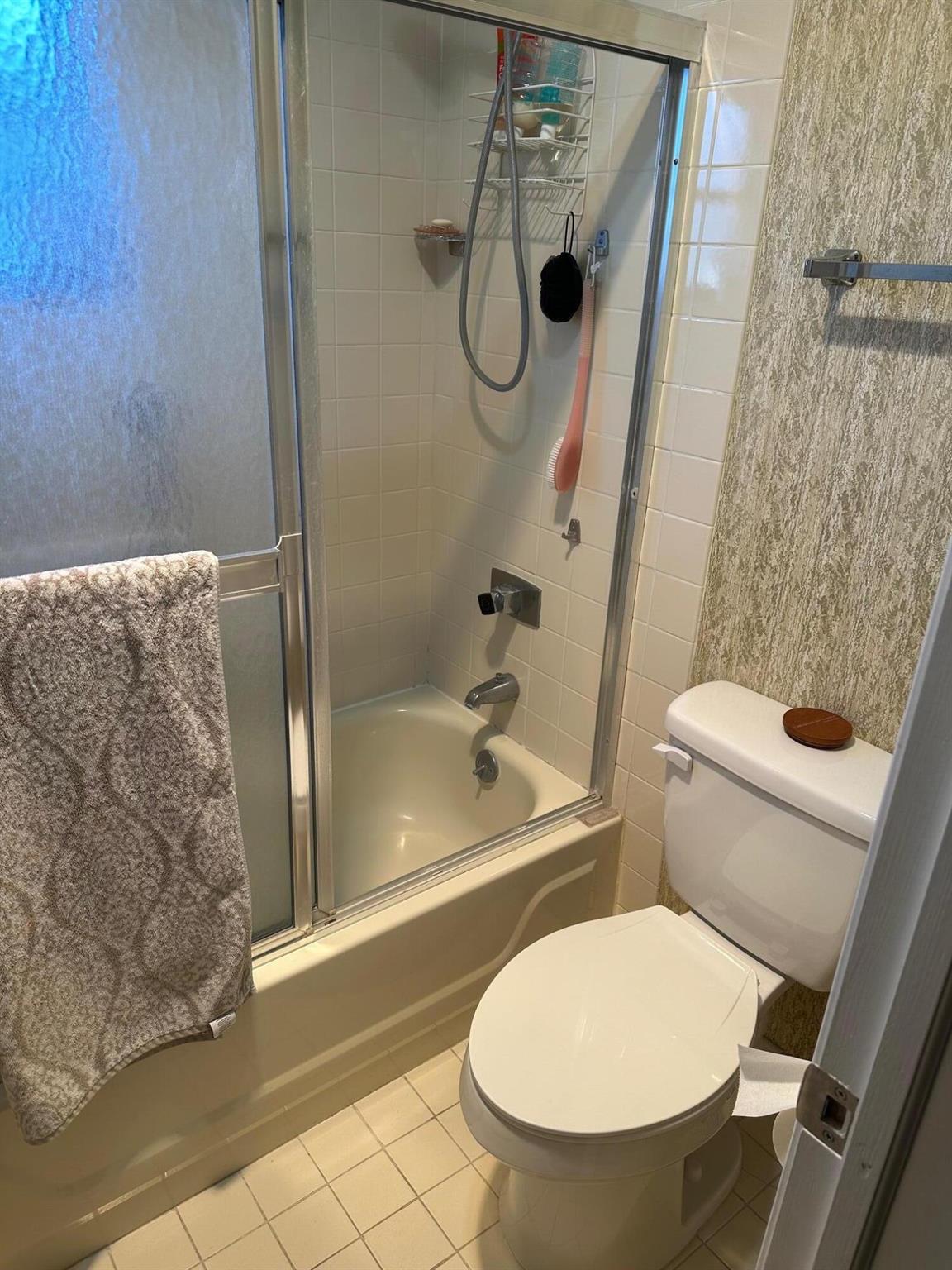 GREENTREE VILLAS CONDO - Residential