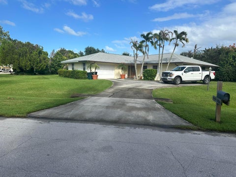 Photo of 1781 SE CANORA Road, Port Saint Lucie, FL 34952 (MLS # B26090644)
