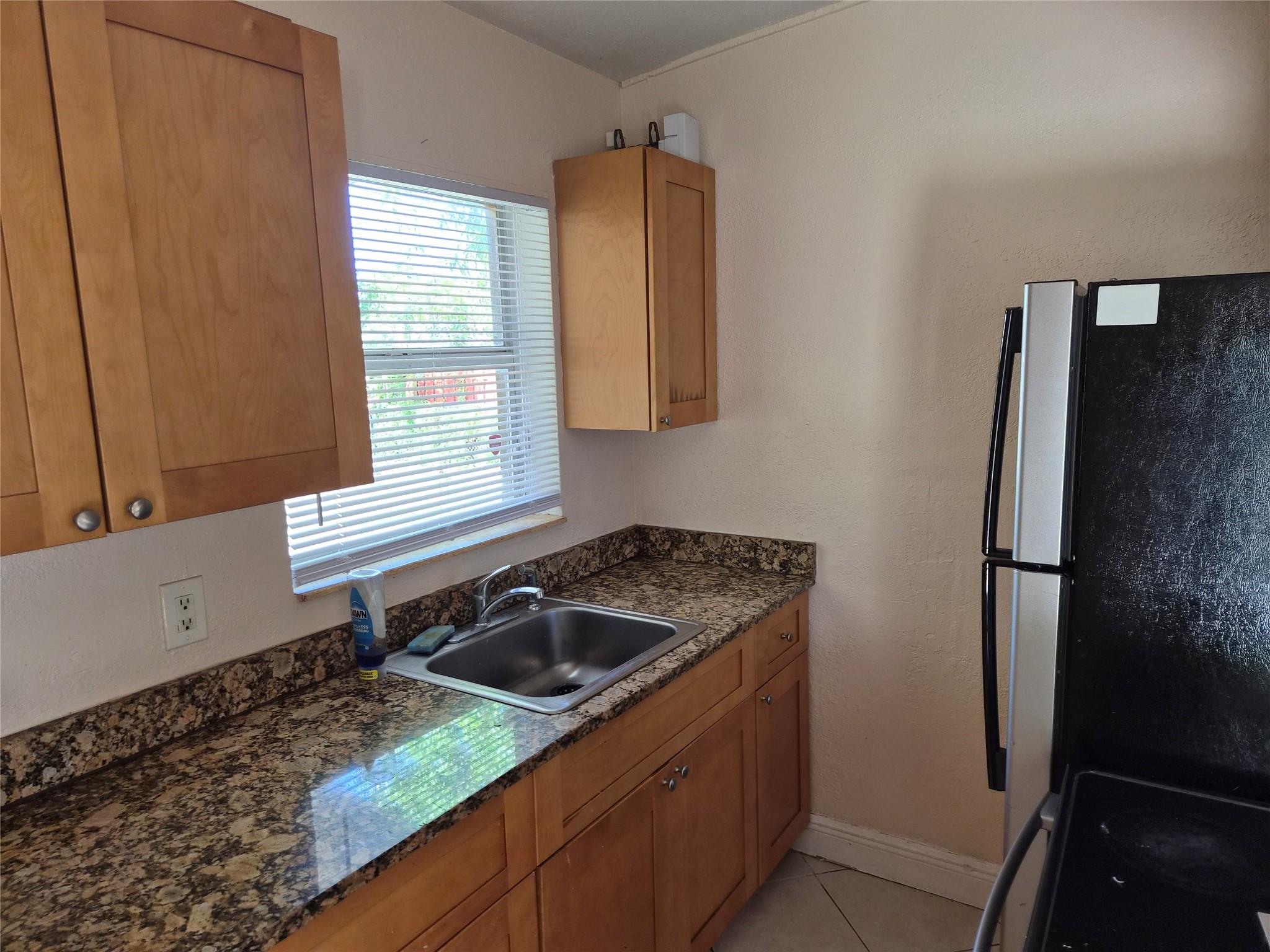 521 Oleander Rd