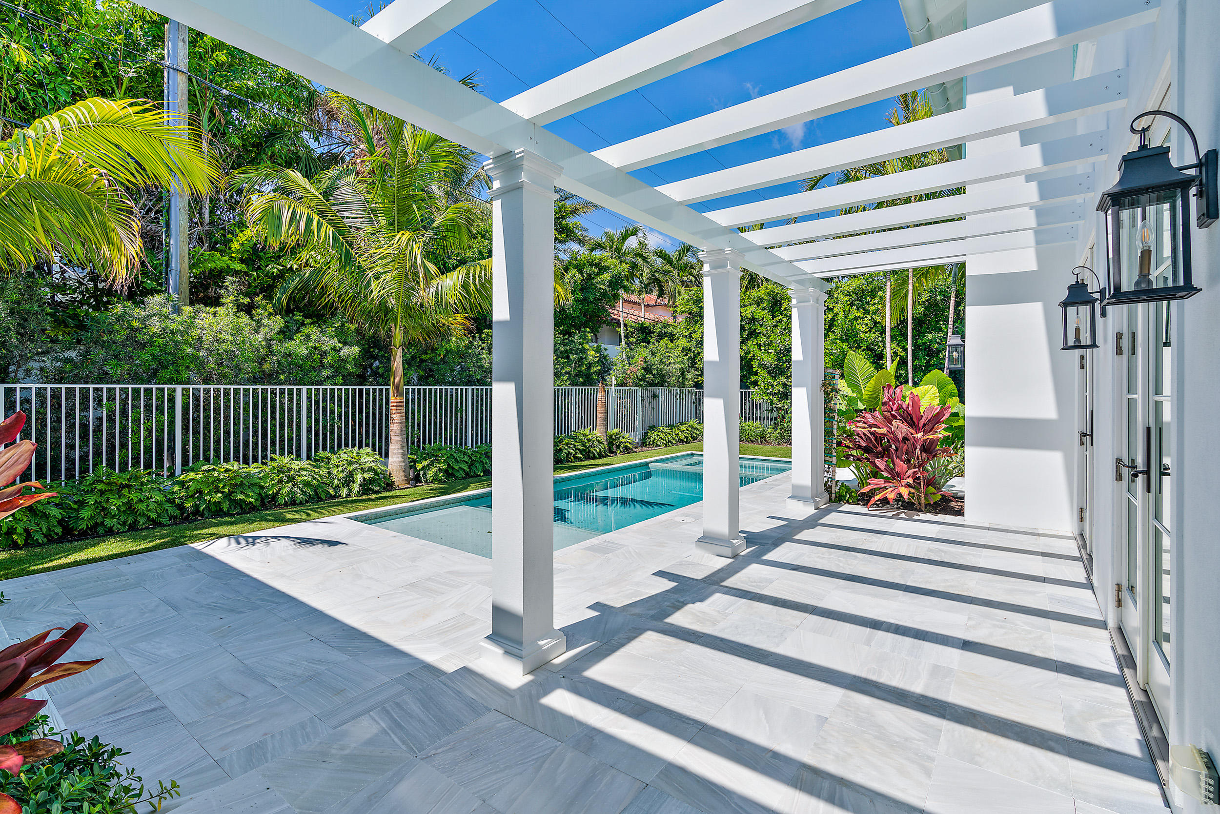 PROXIMITY PARK - Residential