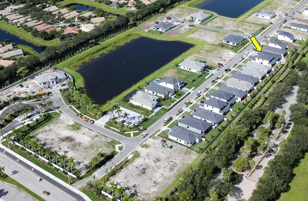 9195 Cape Honey Bee Lane Prestige 19