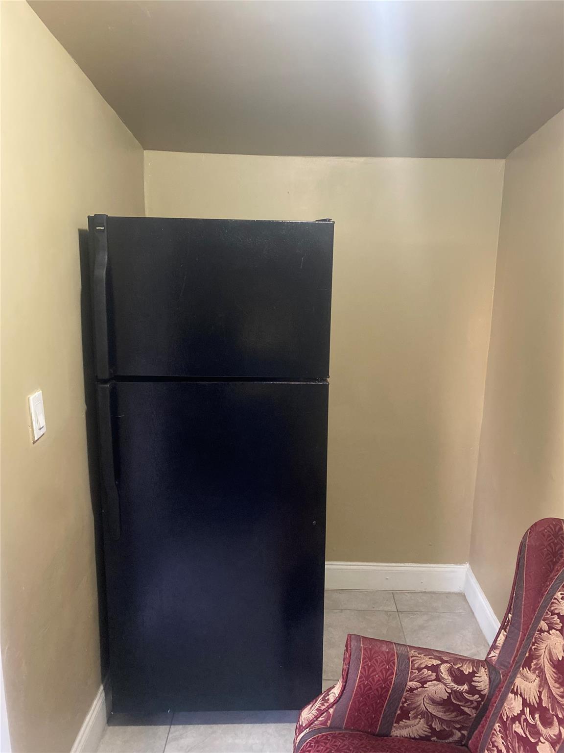 Ibec Add 2 47-21 B - Residential Lease