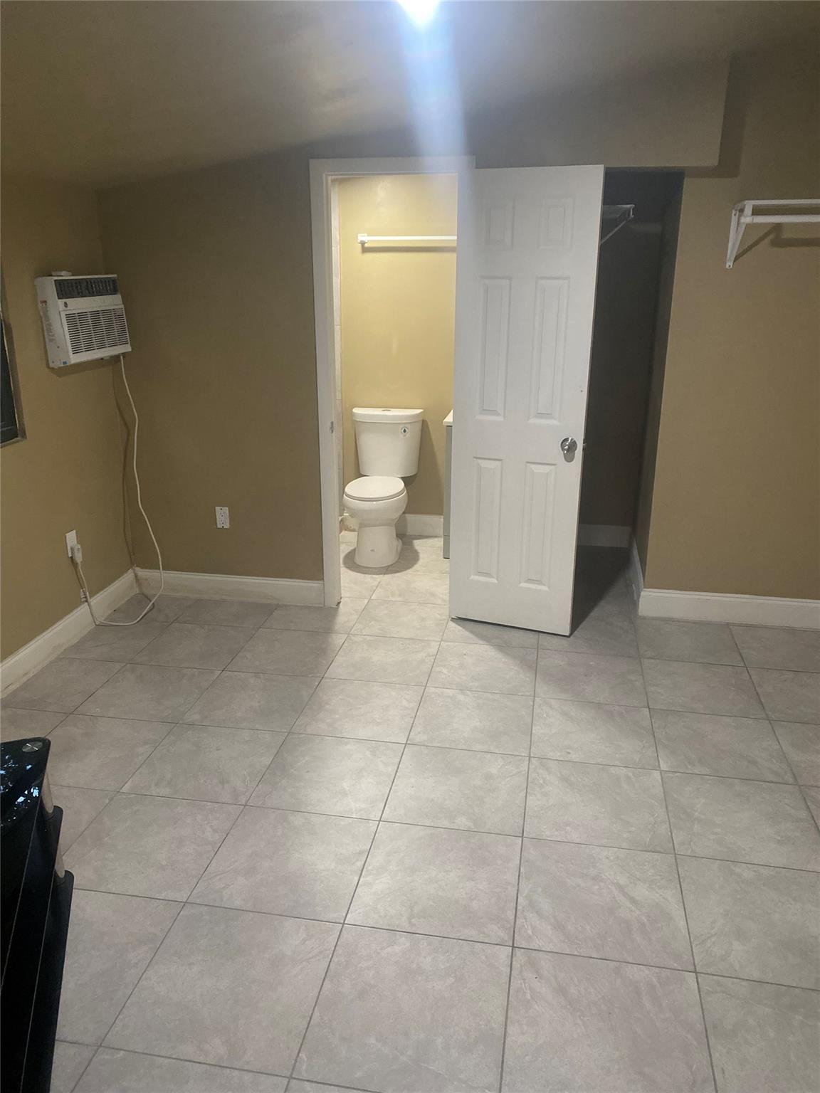 Ibec Add 2 47-21 B - Residential Lease