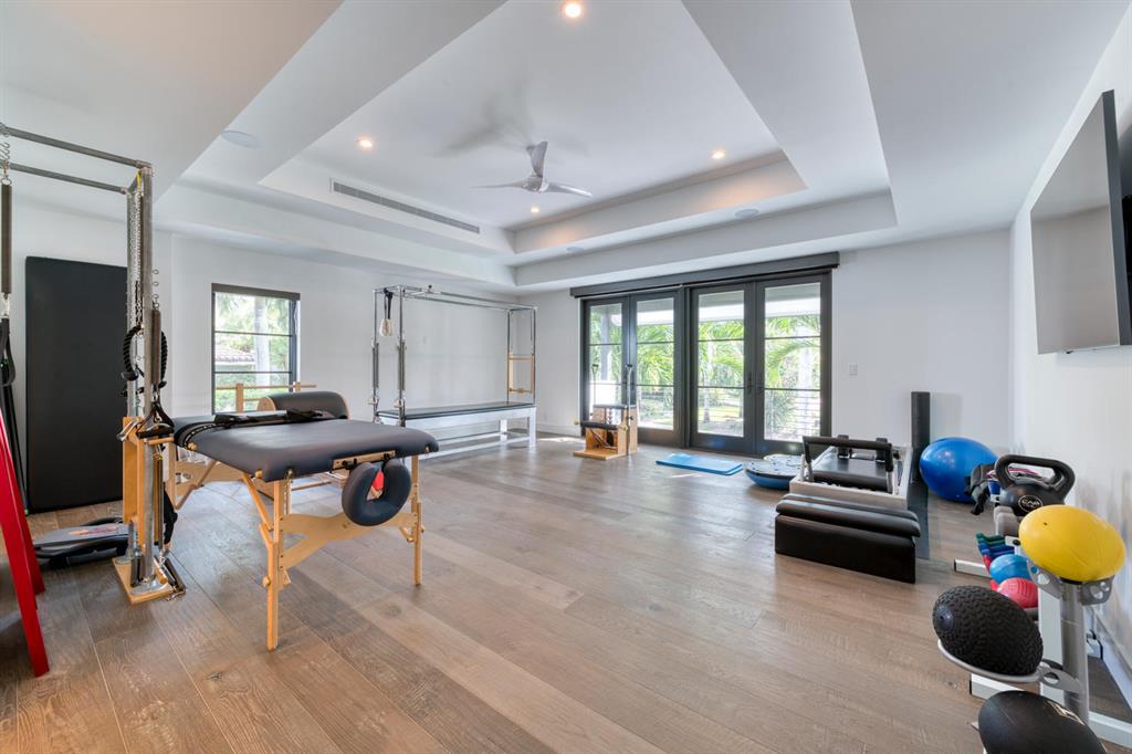 KENSINGTON - Residential