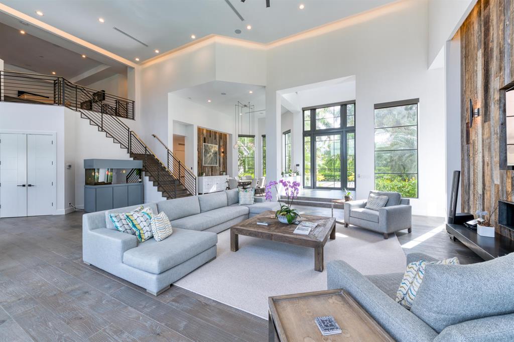 KENSINGTON - Residential