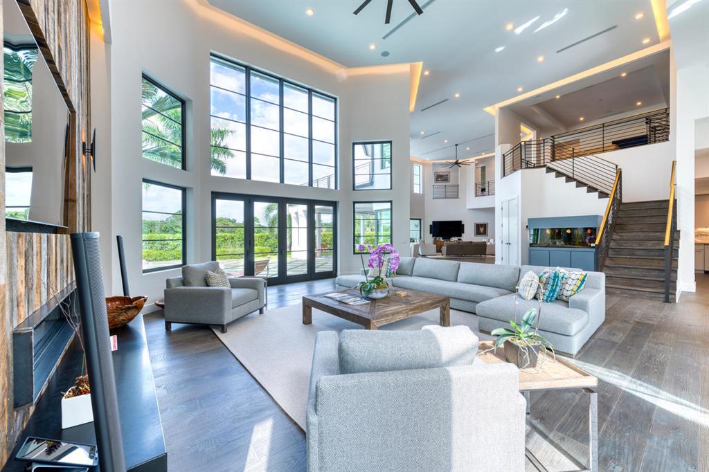 KENSINGTON - Residential