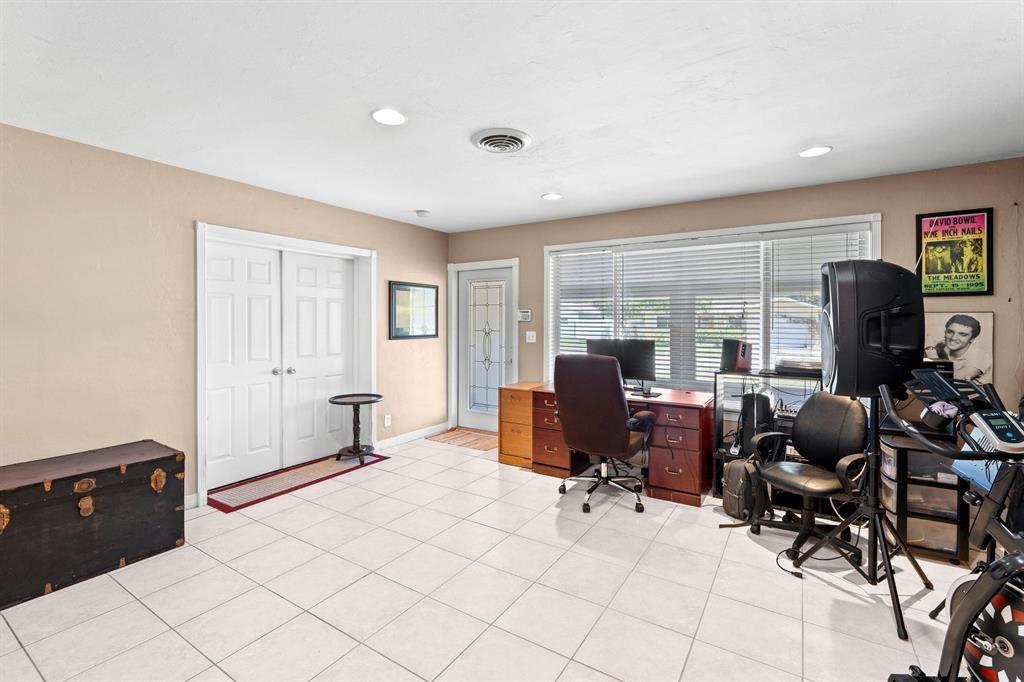 Deerfield Shores 33-45 B - Residential