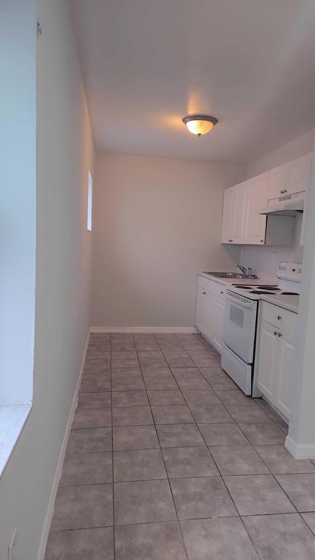 621 NW 5th Avenue Unit 4