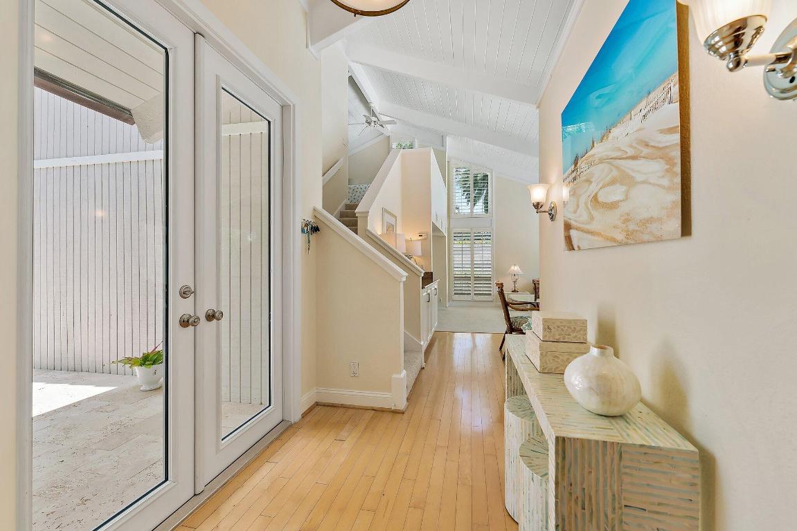 OCEAN WALK PLACE PH II - Residential Lease