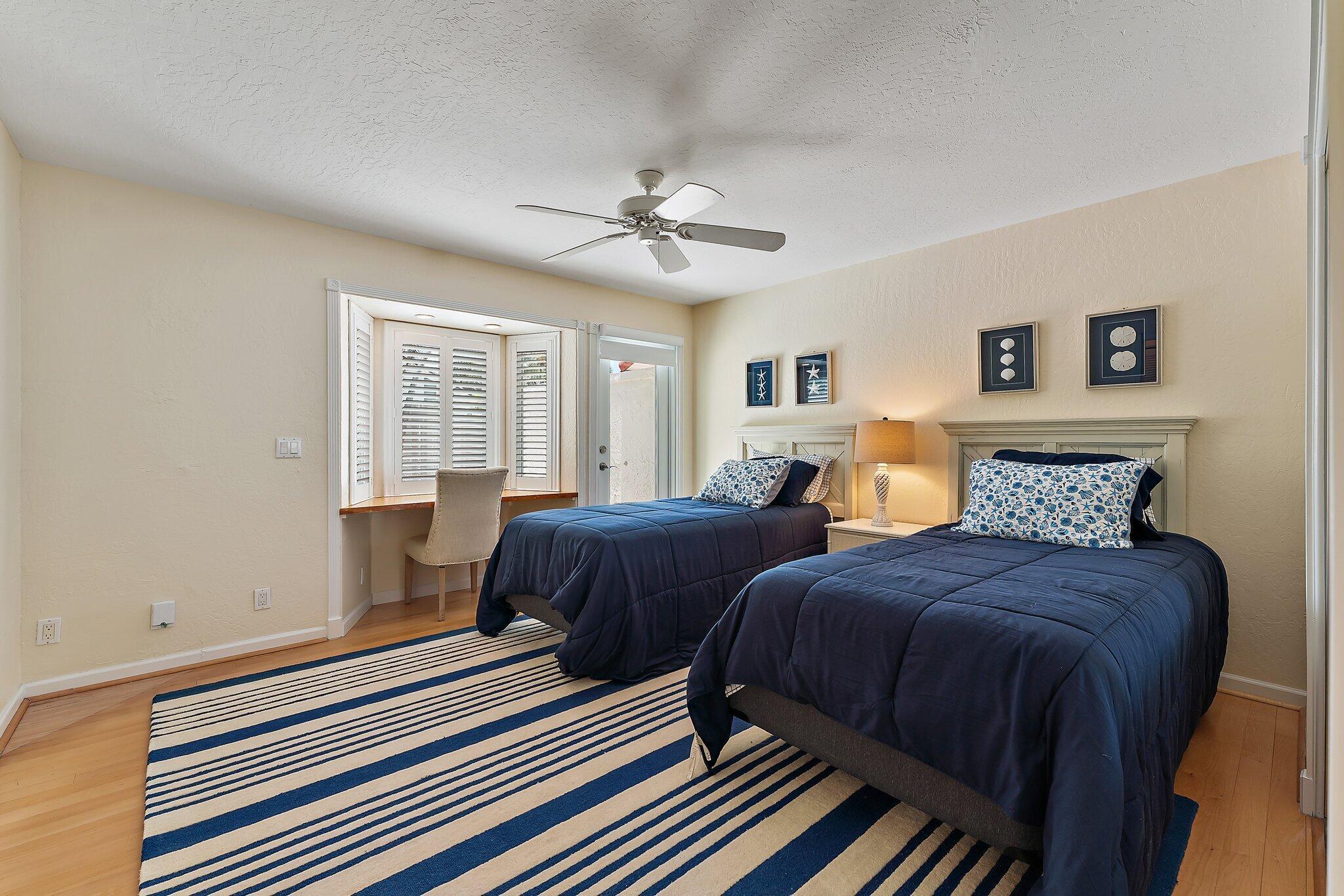 OCEAN WALK PLACE PH II - Residential Lease