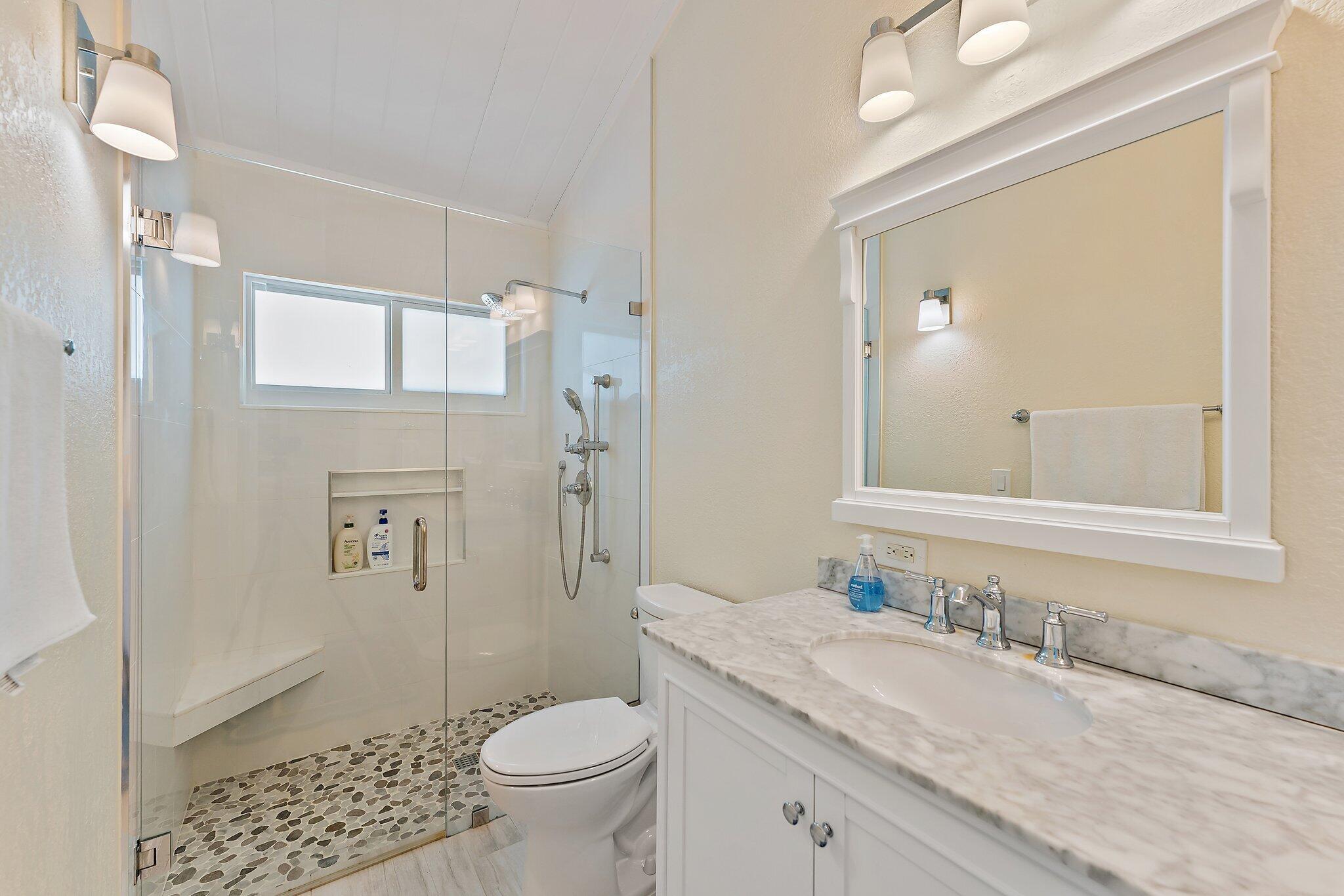 OCEAN WALK PLACE PH II - Residential Lease