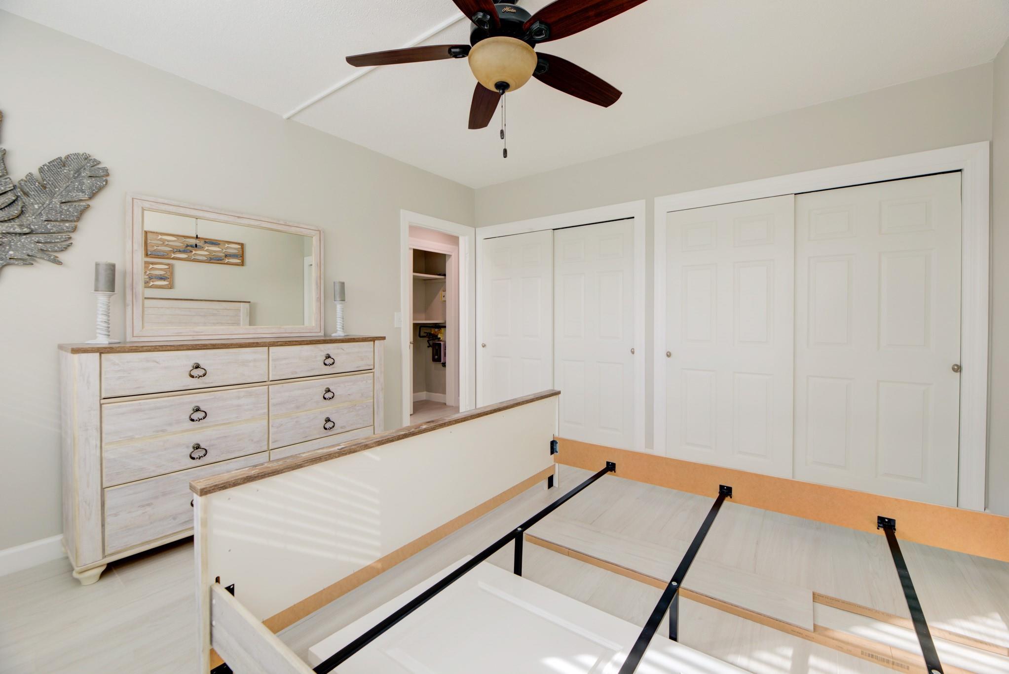 Harbor House East - Residential